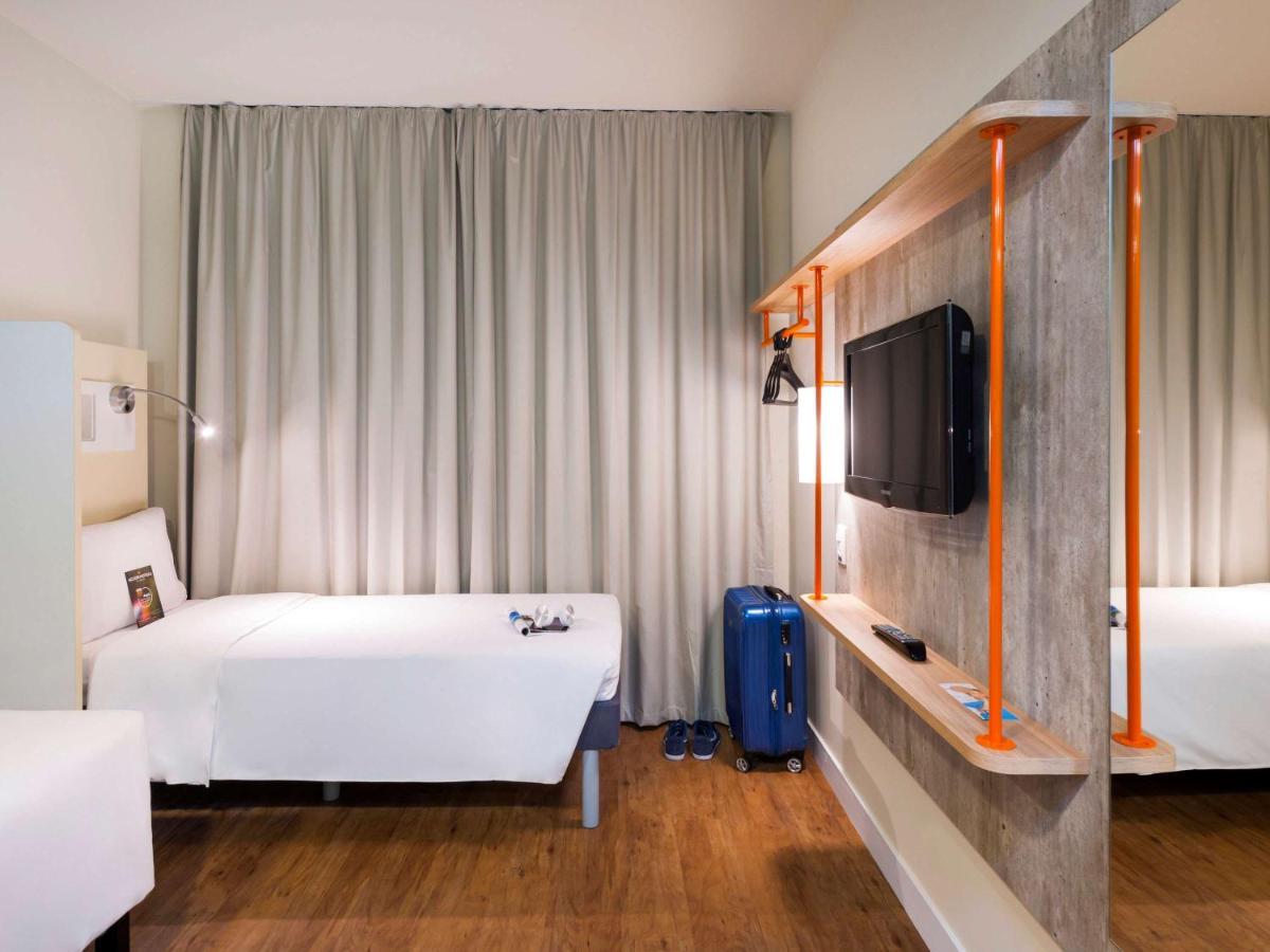 Ibis Budget Navegantes Itajaí Esterno foto